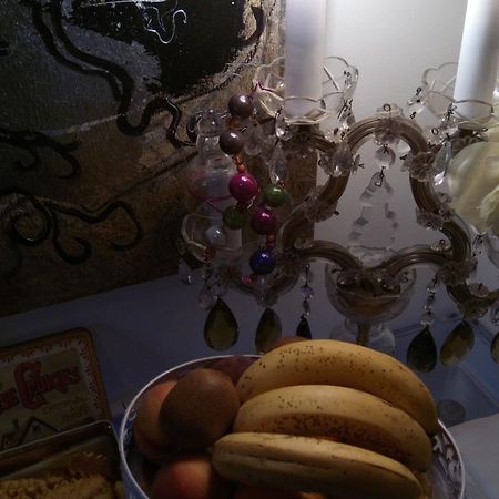 Whatever Art B&B Lisbona Esterno foto